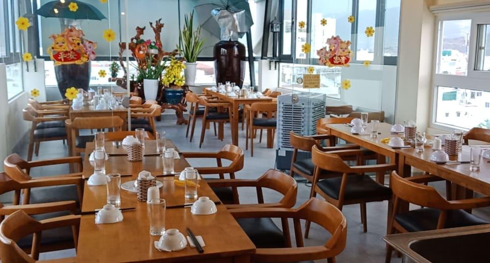 Sen Vang Luxury Hotel Nha Trang Exterior foto
